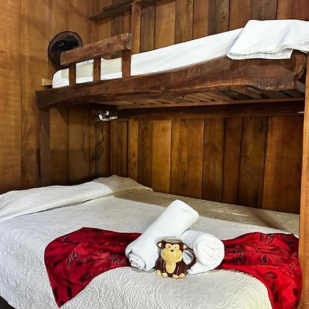 Tárcoles Hostel Rustico Marabi מראה חיצוני תמונה