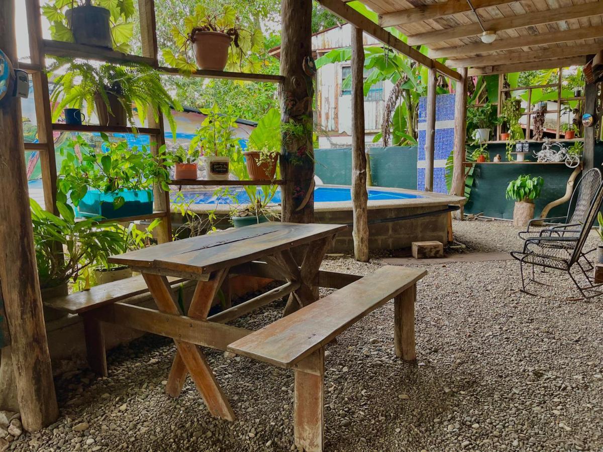 Tárcoles Hostel Rustico Marabi מראה חיצוני תמונה