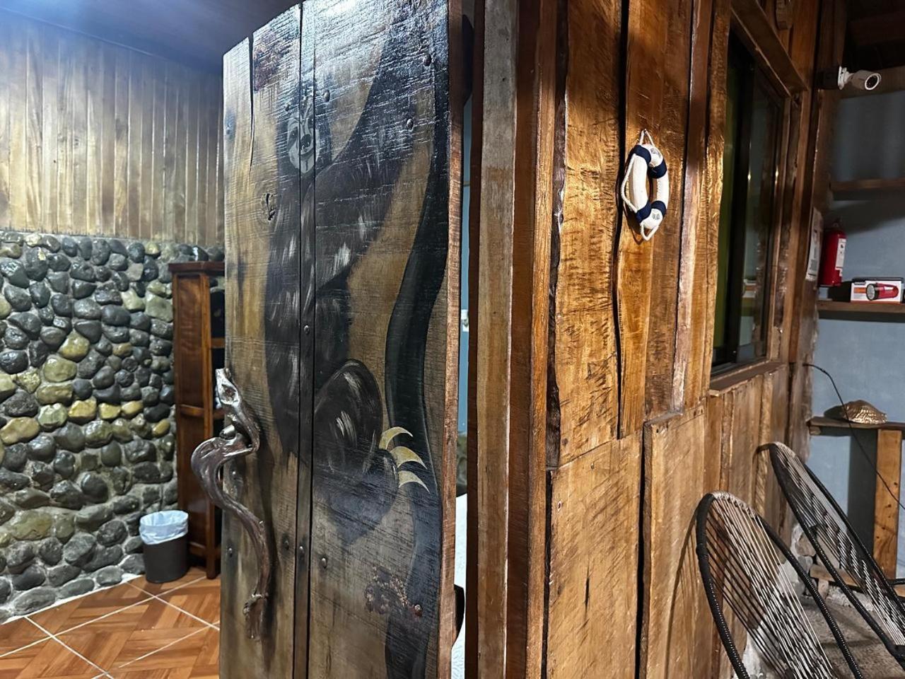 Tárcoles Hostel Rustico Marabi מראה חיצוני תמונה