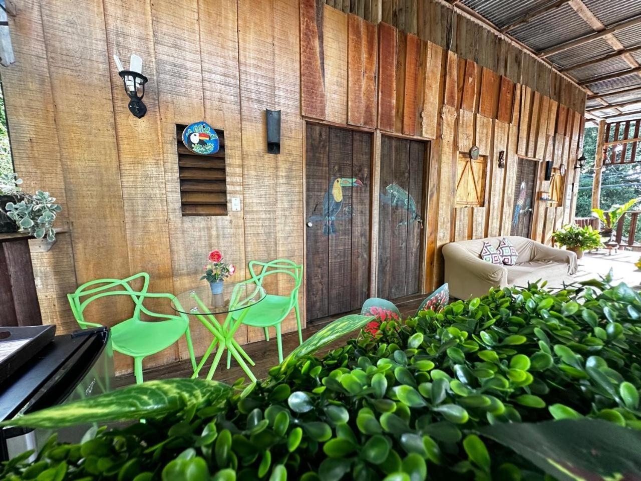 Tárcoles Hostel Rustico Marabi מראה חיצוני תמונה